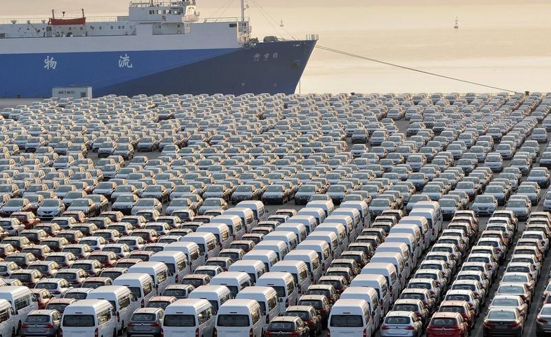 Trung Quốc: Xuất khẩu tăng nhanh hơn dự báo trong khi nhập khẩu giảm