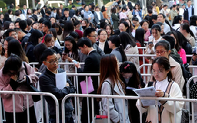Quốc gia châu Á có tỉ lệ thất nghiệp cao chưa từng thấy: Cứ 5 người thì gần 1 người không có việc làm