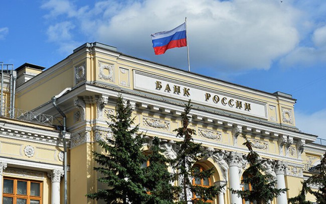 Nga hạ lãi suất về 8% chỉ 4 tháng sau khi tăng vọt lên 20%