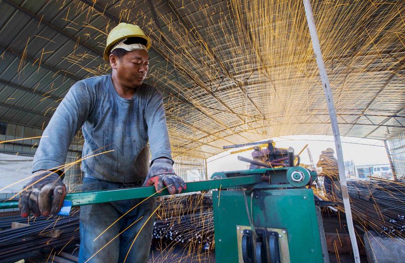 Trung Quốc: Hoạt động sản xuất giảm chậm lại trong tháng 5