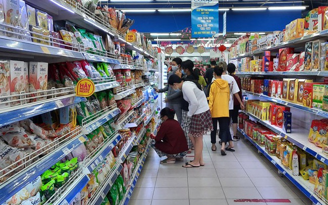 Người Việt từng dành hơn 85% thu nhập cho chi tiêu, tỷ lệ này thay đổi ra sao trong những năm gần đây?