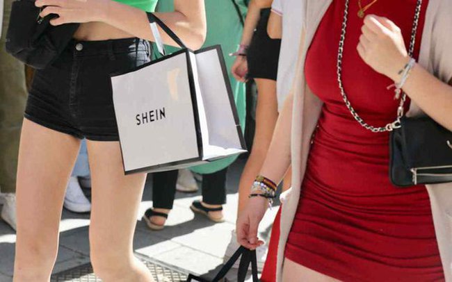 Đế chế thời trang Trung Quốc vượt mặt Zara, Uniqlo: Áo, túi xách giá chỉ từ 5 USD