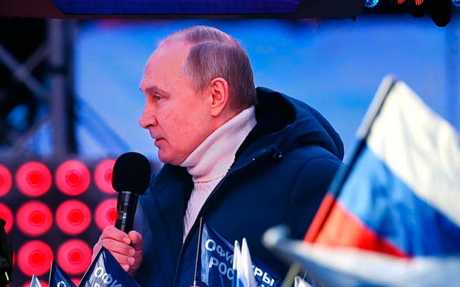 Lý do ông Putin vẫn được lòng dân chúng Nga bất chấp phương Tây trừng phạt