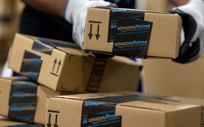 Amazon - Gã khổng lồ 'xấu tính': Thẳng tay trừng phạt nhà buôn 'dám' bán hàng ở chỗ khác rẻ hơn, bị kiện từ Mỹ tới châu Âu