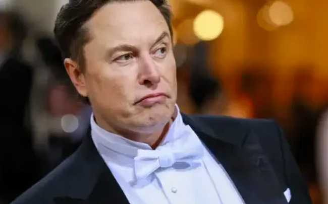 Tỉ phú Elon Musk giải thích việc quay xe với Ukraine