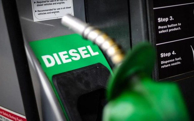Thế giới ‘méo mặt’ vì dầu diesel