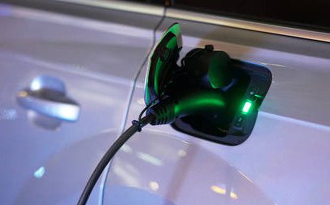 Chi phí sạc xe điện ở Italy đắt hơn tiền mua xăng