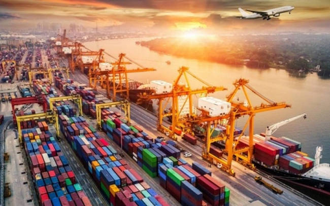 Kim ngạch xuất nhập khẩu hàng hóa đạt 616 tỷ USD, sắp vượt kỷ lục năm 2021