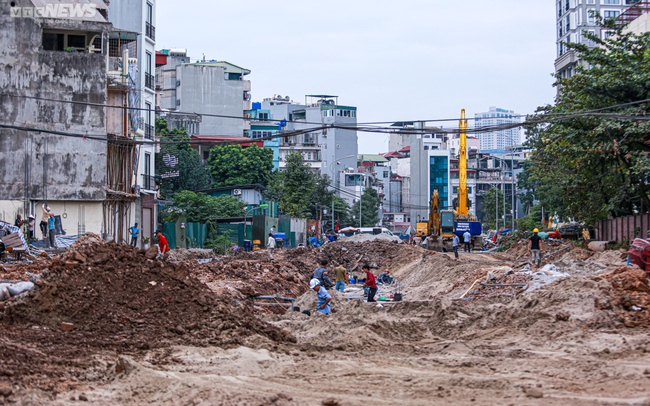 Hà Nội: 4 năm mới xong GPMB, dự án đường Huỳnh Thúc Kháng gấp rút thi công