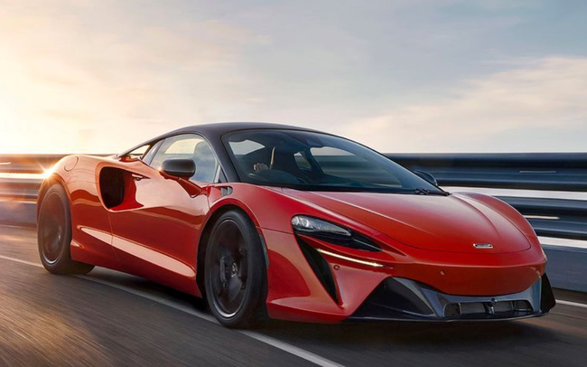 McLaren bán bộ sưu tập xe quý trị giá gần 3.000 tỷ đồng để gọi vốn "khẩn"