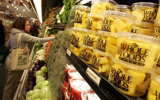 Giá cao, ít mặt hàng, làm sao để doanh thu vẫn cao vút: Siêu thị đắt đỏ nhất nước Mỹ Whole Foods sẽ dạy bạn về nghệ thuật “giáo dục khách hàng”