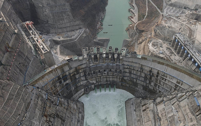 Trung Quốc hoàn thiện nhà máy thủy điện lớn thứ hai trên thế giới