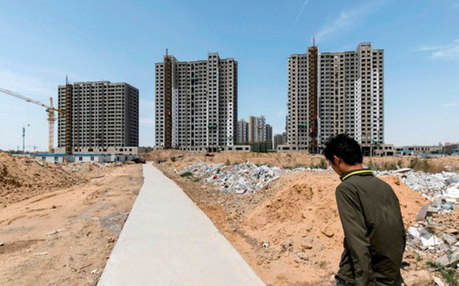 Một nhà phát triển bất động sản Trung Quốc vỡ nợ, bất chấp những nỗ lực giải cứu của chính phủ