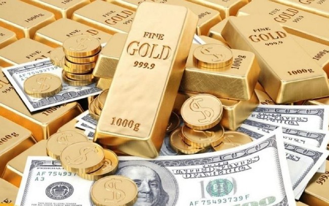 USD chạm đáy 9 tháng, vàng vượt ngưỡng 1.900 USD, Bitcoin vượt 18.000 USD